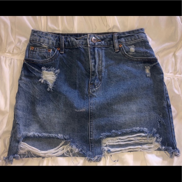 Forever 21 Pants - Distressed denim skirt